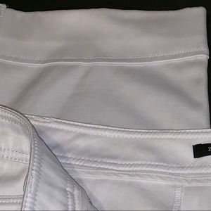 Peter Nygard Canada  White Pants Size 10 Tall